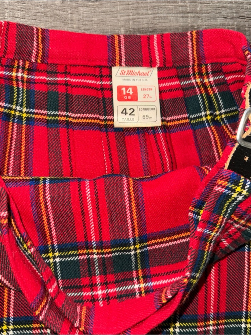 Vintage 60s? St Michael London Red Tartan Wrap Skirt with Buckle Detail - Picture 5 of 7